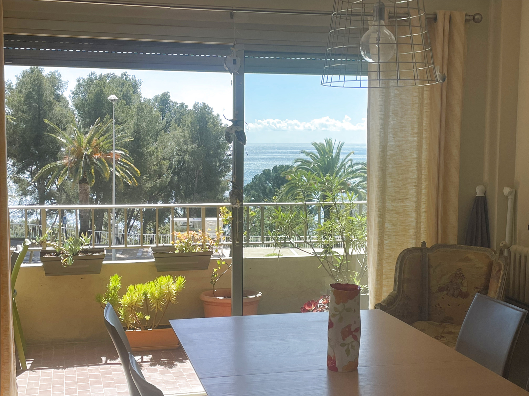 Vente Appartement 80m² 3 Pièces à Toulon (83000) - Immobiliere Du Cap Brun