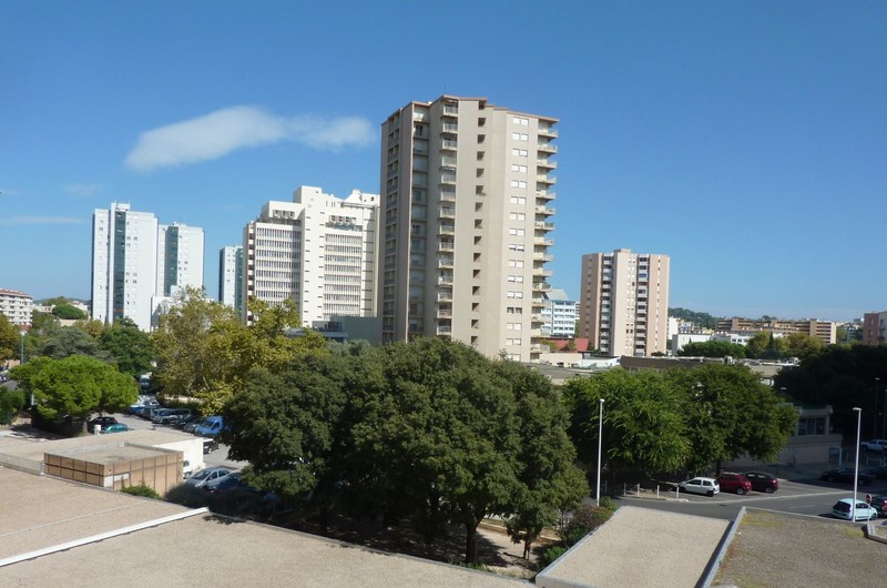 VENTE TOULON BALCON GARAGE