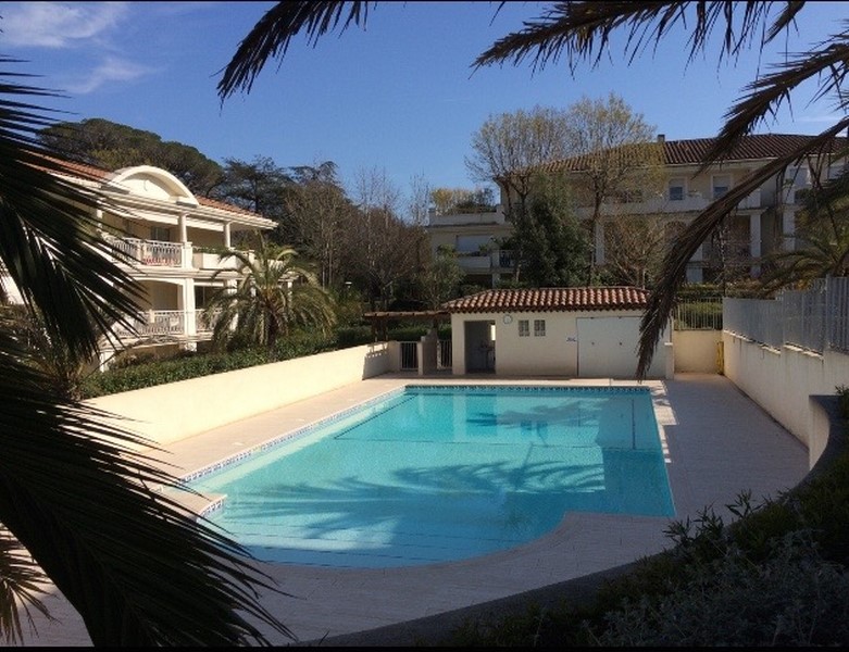 A VENDRE T2 RESIDENCE STANDING TOULON