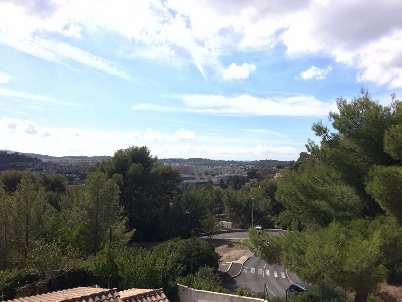 vente maison la garde avec vue plein sud