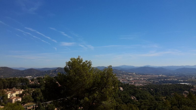 VENTE VILLA T5 HYERES VUE PANORAMIQUE