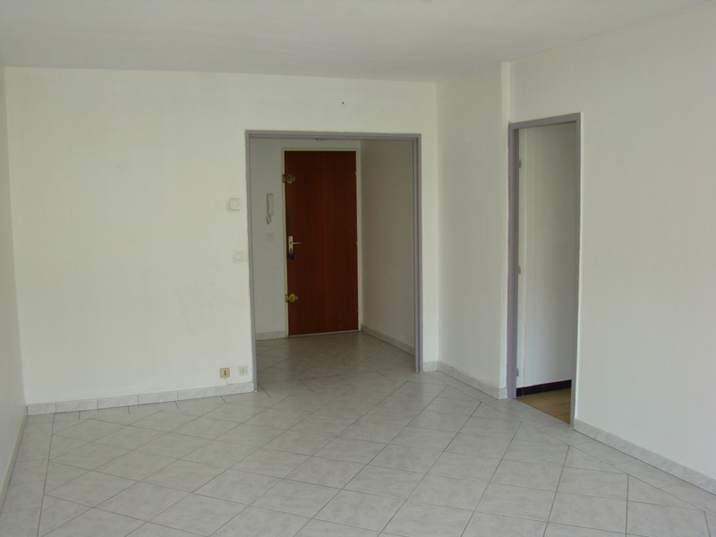 VENTE TOULON T3 BALCON