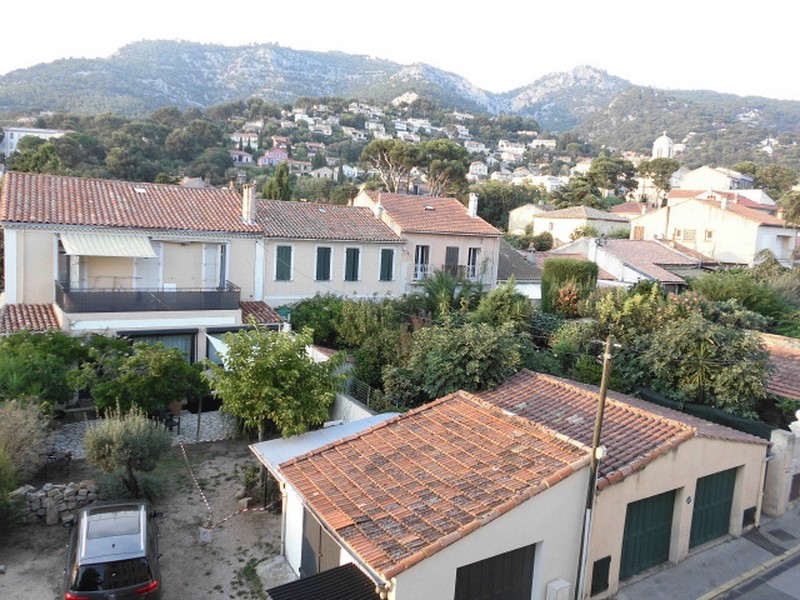 VENTE TOULON MODERNE BAS FARON